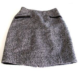 Forever21 Skirt Size: Small straight black and white Tweed Miniskirt CN 160/70A